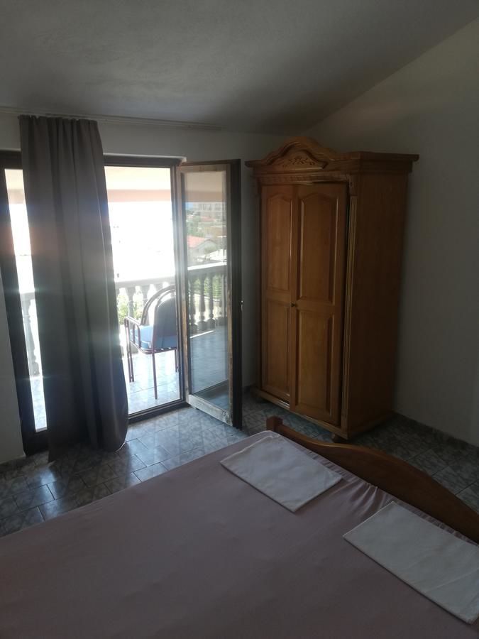 Гостевой дом Apartments & Rooms Sunset Добра-Вода-30