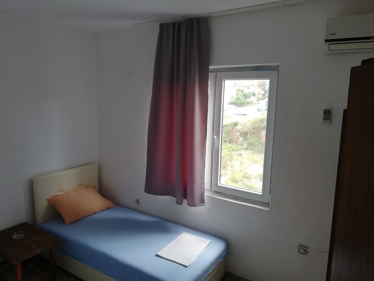Гостевой дом Apartments & Rooms Sunset Добра-Вода-46