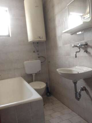 Гостевой дом Apartments & Rooms Sunset Добра-Вода Апартаменты с 2 спальнями-8