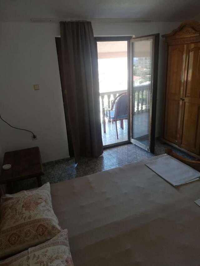 Гостевой дом Apartments & Rooms Sunset Добра-Вода-24