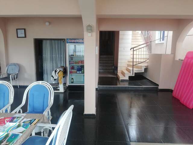 Гостевой дом Apartments & Rooms Sunset Добра-Вода-6